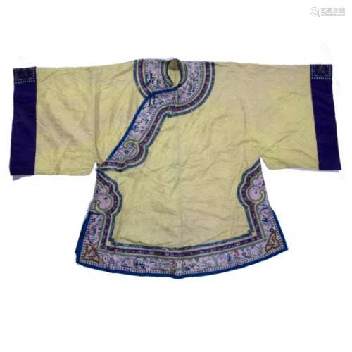 Silk jacket Chinese, 19th/20th Century with embroidered pink collar and banding and with purple silk