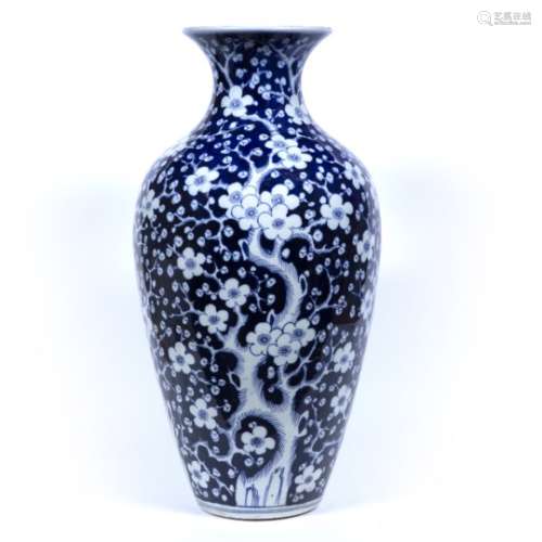 Large blue and white vase Chinese, early 20th Century with prunus decoration 64.5cm