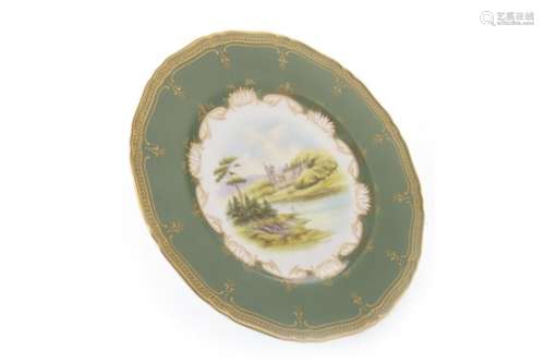 A ROYAL WORCESTER PLATE BY MILWYN HOLLOWAY