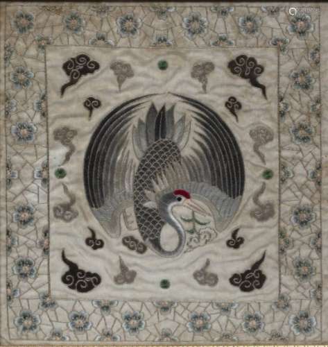 Embroidered silk panel Japanese, early 20th Century on cream ground depicting a red-crowned crane