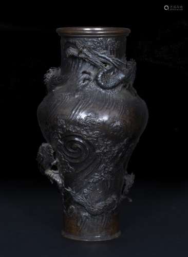 Bronze inverted baluster vase Japanese, Meiji period with cylindrical neck with inverted rim, the