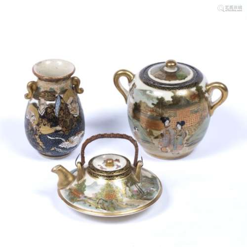 Squat Satsuma teapot Japanese, Meiji 10cm diameter small two handled sugar pot and cover, 10cm and a