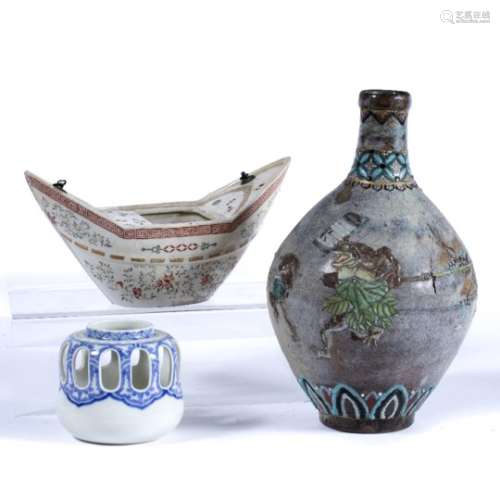 Hirado porcelain koro or lantern Japanese, Meiji period a stoneware flask and a Satsuma boat (3)