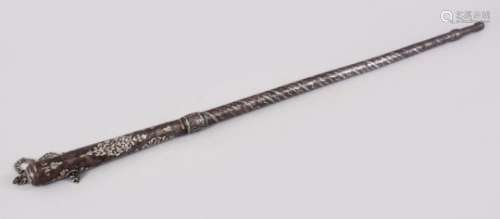 A GOOD 19TH CENTURY CAUCASIAN SILVER INLAID STEEL HORSE CROP & DAGGER, the crop with a concealed