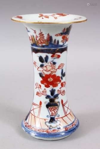 A GOOD JAPANESE EDO PERIOD IMARI PORCELAIN BEAKER, decorated with displays of ikebana and phoenix