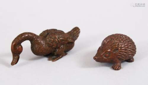 TWO SMALL CHINESE BRONZE ANIMALS - HEDGEHOG & GOOSE, 3.3cm & 5cm wide.
