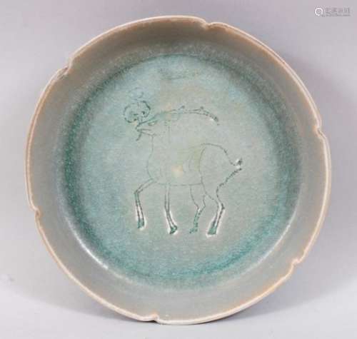 A GOOD CHINESE RU WARE STYLE PORCELAIN DISH WITH DEER, the centre of the dish with a carved image of