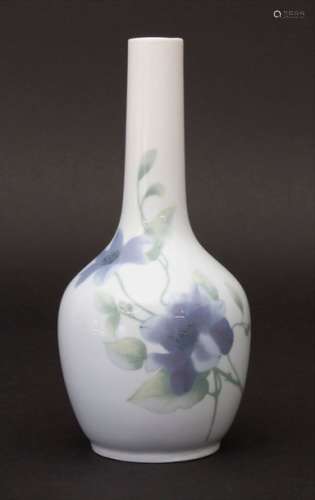Jugendstil Vase mit Clematis / An Art Nouveau vase…