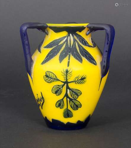 Dreihenkelziervase / A vase with 3 handles, Johann…
