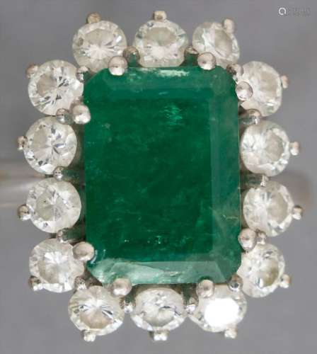 Damenring mit Smaragd und Diamanten / A ladies rin…