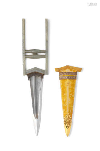 A fine Mughal jade-hilted push dagger (katar) North India, 18th/ 19th Century