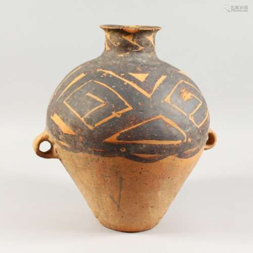 A CHINESE TERRACOTTA BURIAL URN / TOMB POT