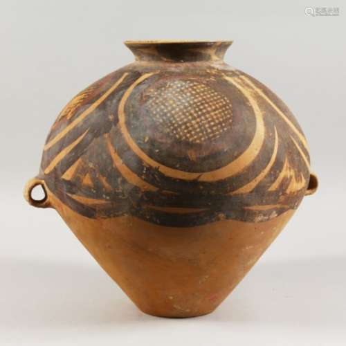 A CHINESE TERRACOTTA BURIAL URN / TOMB POT.