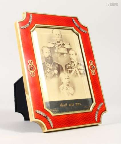 A SUPERB RUSSIAN FABERGE STYLE SILVER GILT AND ENAMEL PHOTOGRAPH FRAME, set with diamonds and
