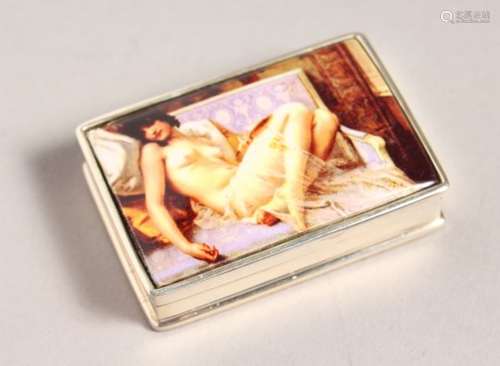 AN OBLONG PILL BOX, with oval enamel of a nude.