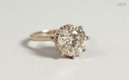 A VERY GOOD 18CT WHITE GOLD 3CT SINGLE STONE RING.