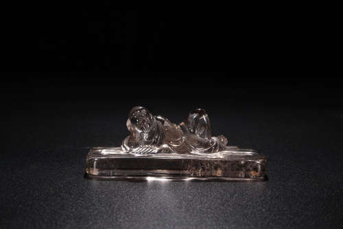 CRYSTAL FIGURE CARVING PAPER WEIGHT