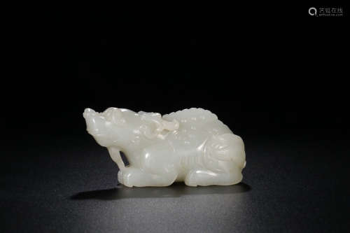 HETIAN JADE BEAST ORNAMENT