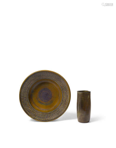 Square Vasemid 20th centuryglazed terracotta; incised 'McIntosh', together with anErik Ploen glazed stoneware charger, incised 'Ploen Norway'height of vase 9in; diameter of charger 15in (38cm)  Harrison McIntosh (1914-2016)