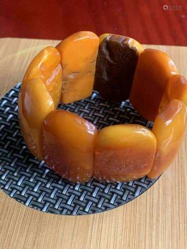 Chinese Amber Bracelet