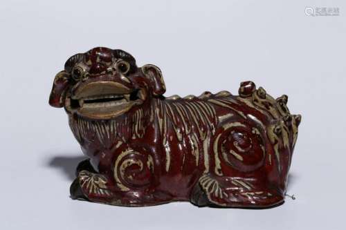 Qing Chinese Red Glazed Pottery Lion