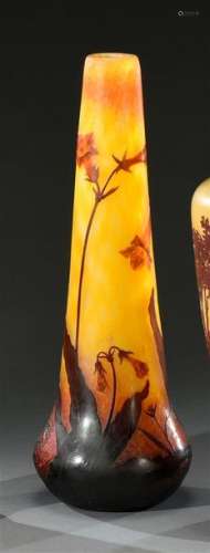 DAUM Nancy Jacinthes des bois Vase piriforme à bas…