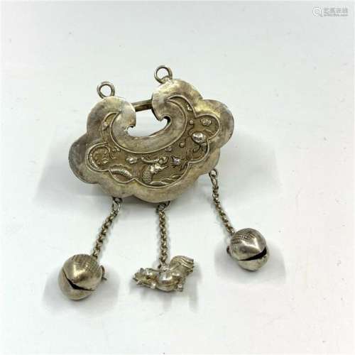 Republican Chinese Silver Lock