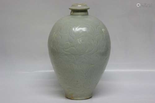 Chinese Ding Ware Vase