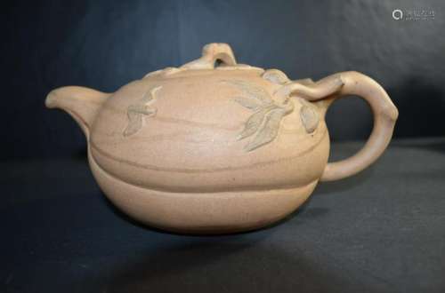 Chinese Teapot, Mark
