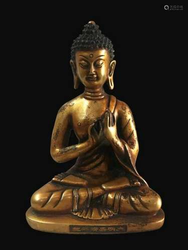 Chinese Gilt Bronze Buddha