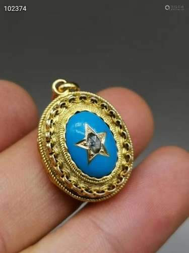 15K Gold Enamel Case Pendant