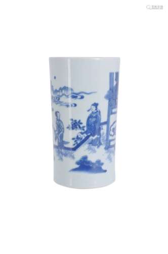A Chinese transitional-style blue and white brush pot