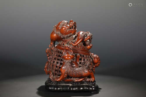 HUANGYANG WOOD LION CARVING CENSER