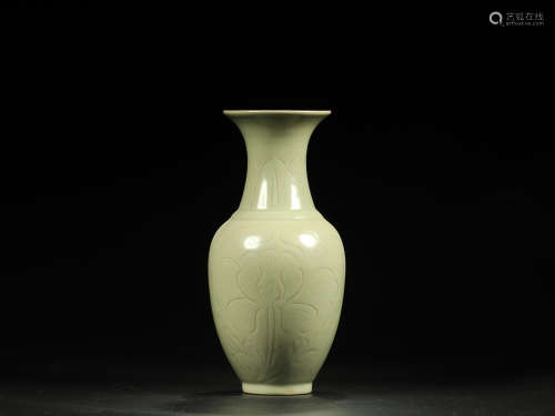 YAOZHOU YAO VASE