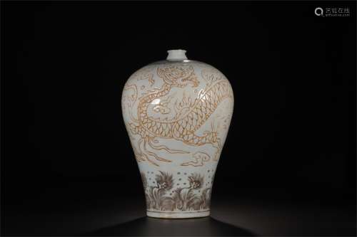 A Chinese Iron-Red Glazed Porcelain Vase