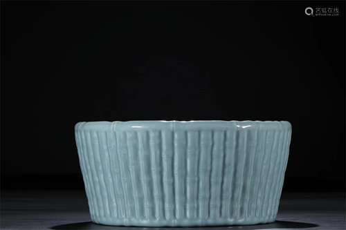 A Chinese Blue Glazed Porcelain Brush Washer