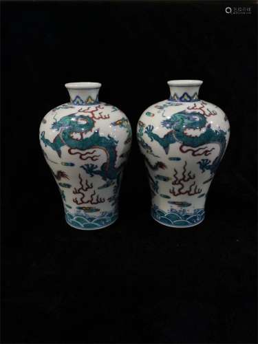 A Pair of Chinese Dou-Cai Glazed Porcelain Vases