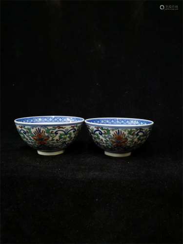 A Pair of Chinese Dou-Cai Glazed Porcelain Bowls