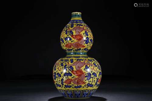 A Chinese Iron-Red Glazed Blue and White Porcelain Double Gourd Vase
