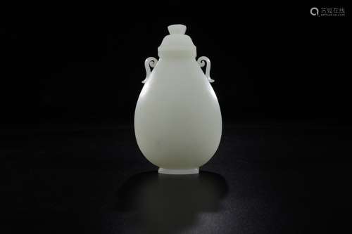 A Chinese Carved Jade Vase