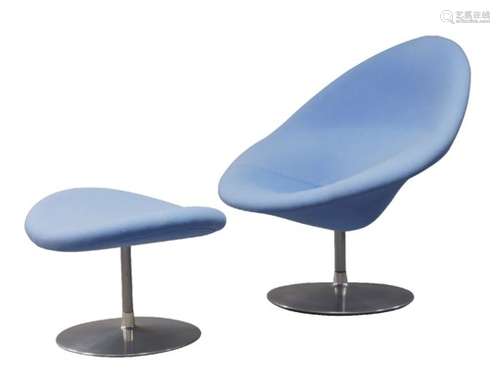 Pierre Paulin (1927-2009), a 'Globe' chair and ottoman for Artifort c.1980, chair and ottoman