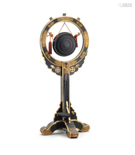 A small gong in a black-lacquer stand  Edo period (1615-1868), mid-late 19th century