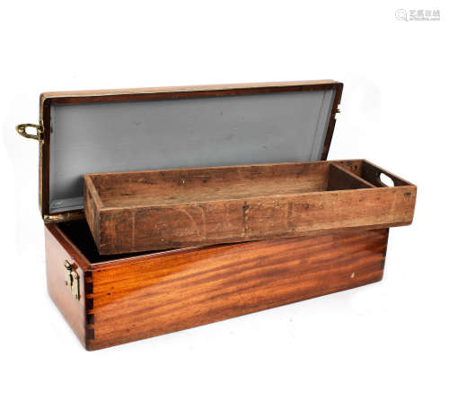 A running-board mounting wooden tool box,