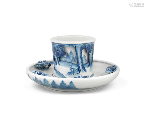 A Blue and white porcelain smoking set   By Makuzu Kozan I (1842-1916), Meiji era (1868-1912), late 19th/early 20th century