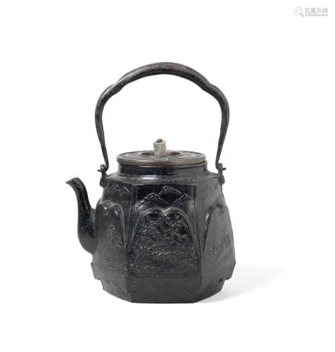 A hexagonal cylindrical tetsubin (iron kettle)   Meiji era (1868-1912), late 19th/early 20th century
