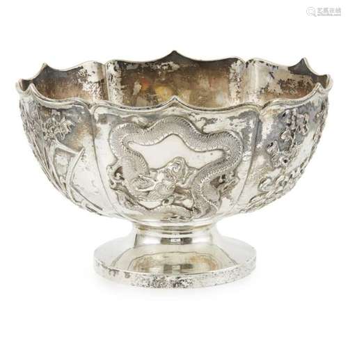 LARGE SILVER STEM BOWL LATE QING DYNASTY-REPUBLIC PERIOD, 19TH-20TH CENTURY