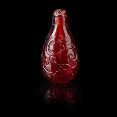 RED GLASS SNUFF BOTTLE QING DYNASTY, 18TH-19TH CENTURY