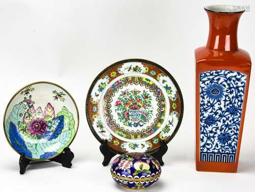 Lot of Asian Style Porcelain Decorative Objects