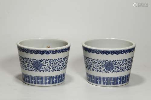 Qing Dynasity, A Pair of Blue and White Flower Bowls
