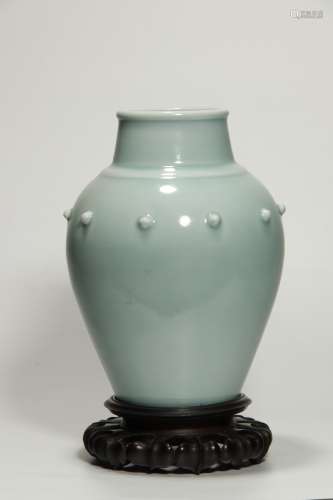 Qing Dynasity, Celadone Jar